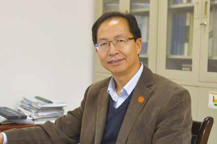 李长久：做好基础研究 方能根深叶茂